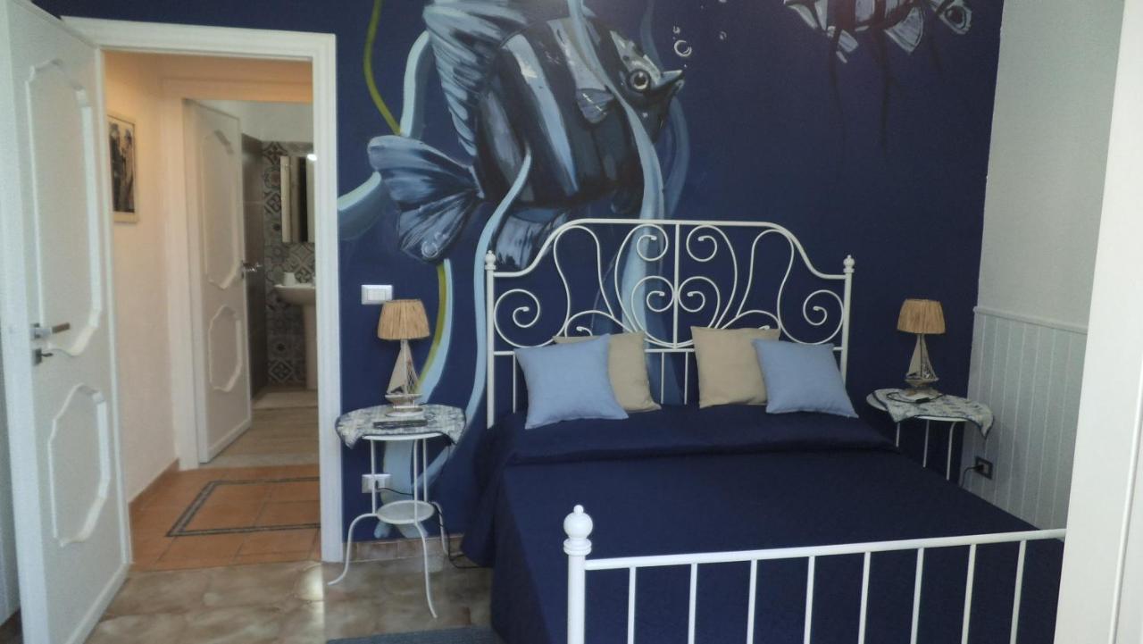 Holiday Rooms Ninfa Авола Екстериор снимка