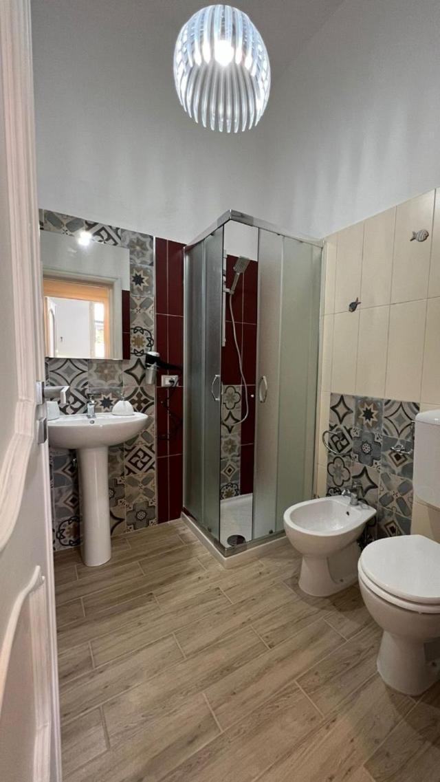 Holiday Rooms Ninfa Авола Екстериор снимка