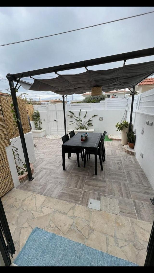 Holiday Rooms Ninfa Авола Екстериор снимка