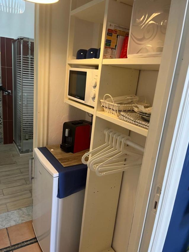 Holiday Rooms Ninfa Авола Екстериор снимка