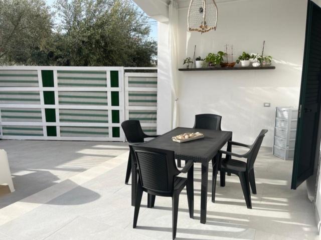 Holiday Rooms Ninfa Авола Екстериор снимка